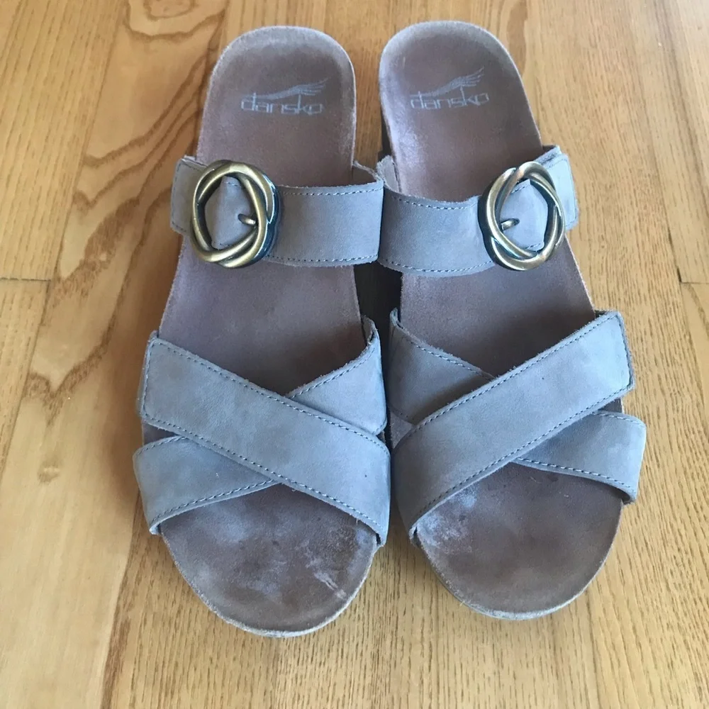 DANSKO WOMENS SUSIE WEDGE SANDAL TAUPE MILLED NUBUCK cork womens size 39 8.5 9